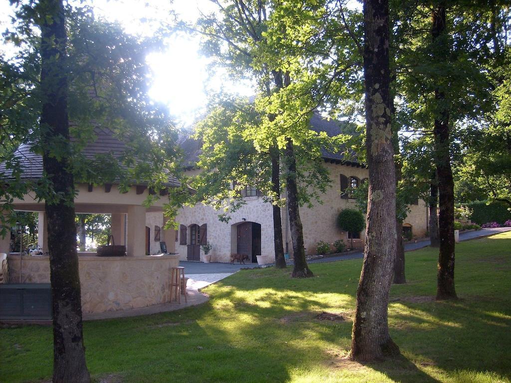 Chambres D'Hotes Le Bois Trinquille Saint-Viance Exterior photo